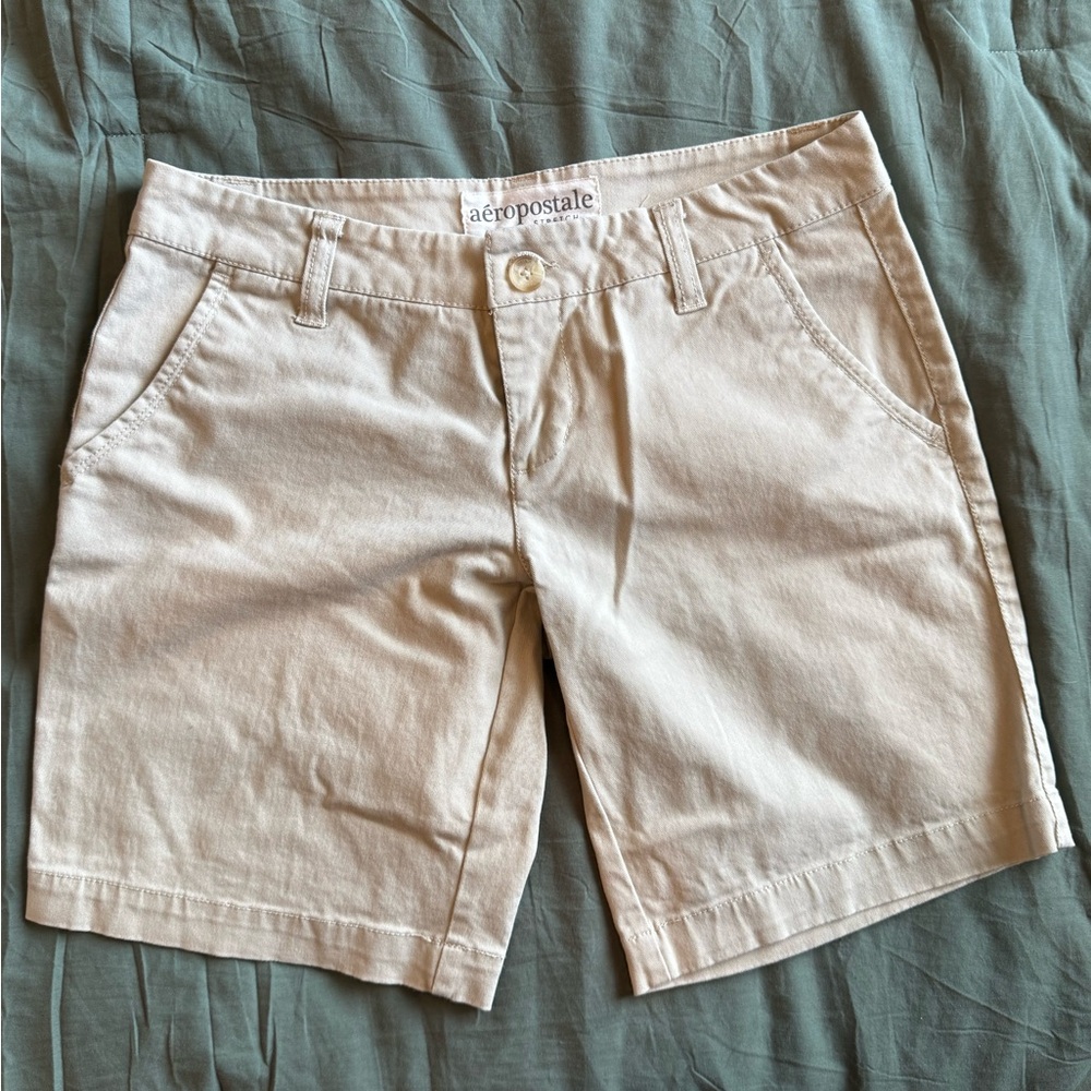 Aeropostale Cream Bermuda Shorts Cotton Comfort